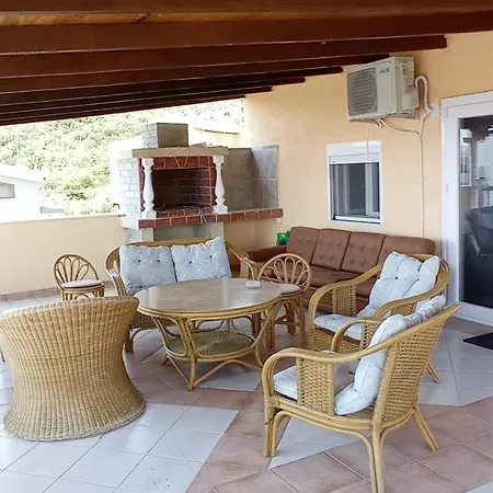 Vera's House